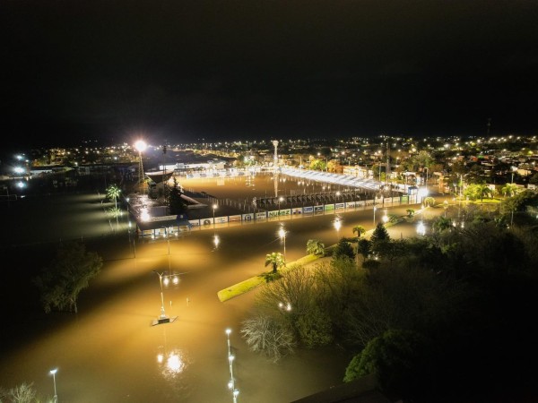 Melo, lluvia. inundaciones