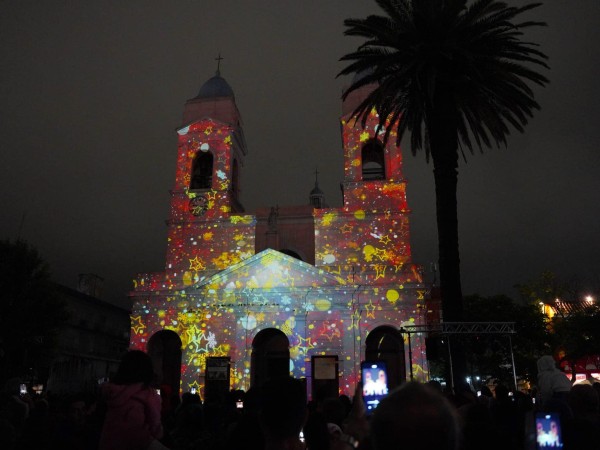 Primer día del encendido navideño y video mapping; las actividades continúan durante el fin de semana