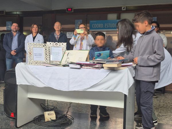 Instalaron una biblioteca en el Hospital de Maldonado