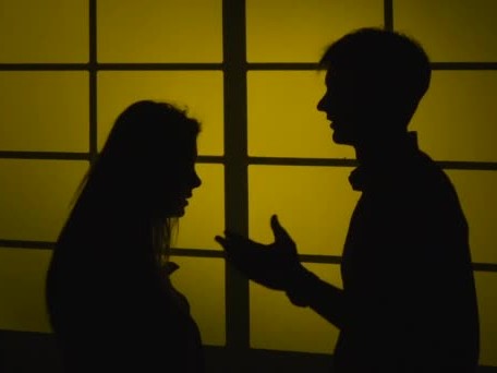 ¿Quiénes pueden denunciar un caso de violencia doméstica y cómo es el protocolo de actuación?