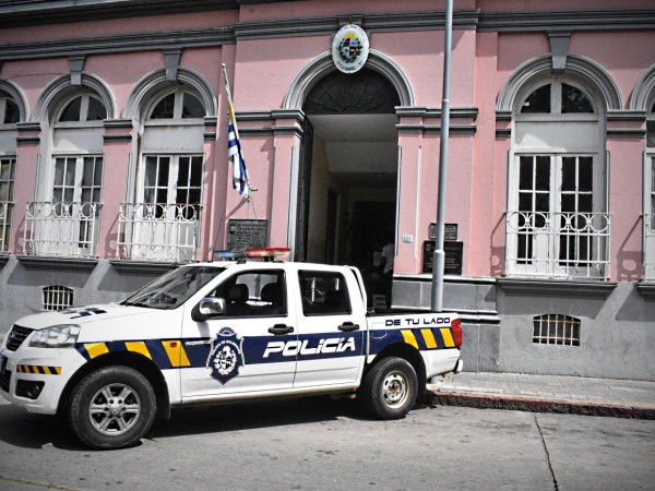 Fue detenido infraganti robando en un comercio de Maldonado; cumplirá libertad a prueba
