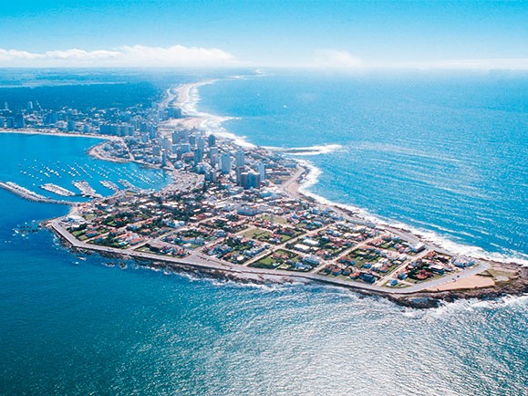 sanya, punta del este, china, turismo chino