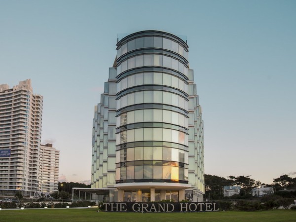 bhu, feria inmobiliaria, the grand hotel, punta del este