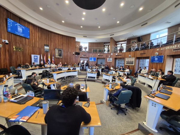 Juventud Interpartidaria se reunió en la Junta Departamental de Maldonado con respaldo del intendente electo
