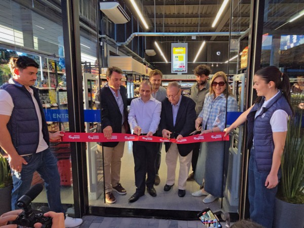 tienda inglesa, la barra, nuevo local