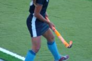 Licitan cancha de hockey en Piriápolis