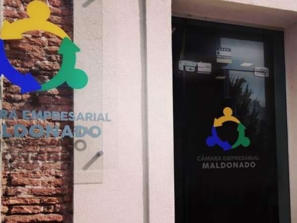 La Cámara Empresarial de Maldonado emitió una declaración apoyando al jefe de Policía Erode Ruíz