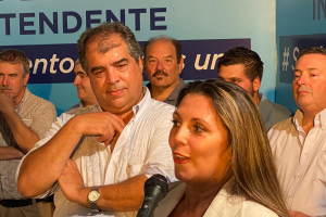 Luz del Alba Rubio anunció apoyo a la candidatura de Rodrigo Blás a la Intendencia
