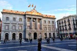 Femicidio de joven de Maldonado: Barcelona declara duelo y convoca a un minuto de silencio