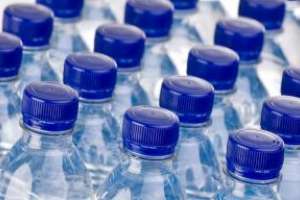 Redimensionan planta de embotellamiento "Esencial"