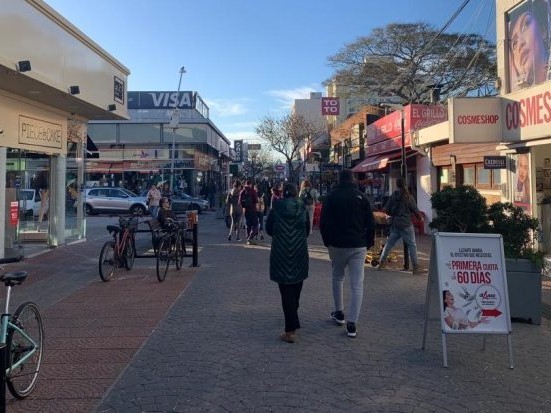 centro,Maldonado,vehículos,estacionamiento,gratuito,decorativas,propuestas