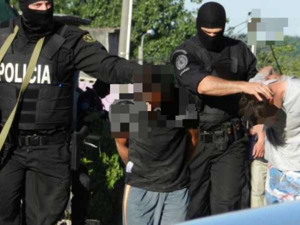 Buscan medidas alternativas para que adictos con delitos no graves eviten la cárcel donde el 70% son consumidores