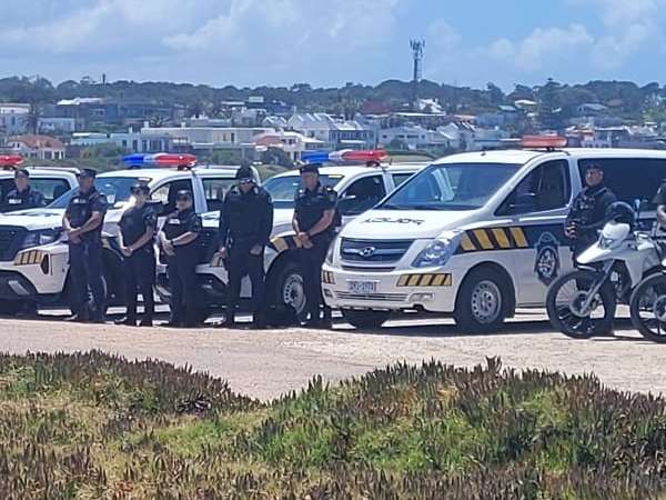 Heber anunció aumentos desde febrero para personal policial